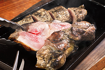 黒さつま鶏 すごか黒焼き