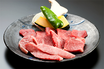 氷見牛が贅沢に味わえる上焼肉セット