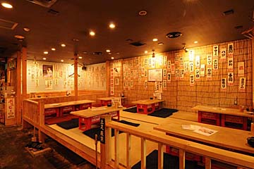 活気溢れる店内