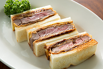 牛ヒレカツサンド