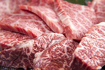 さんかく、ハラミ、シャトーブリアンなど肉盛り合わせ