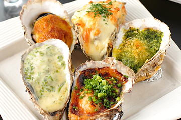 焼牡蠣 白ワイン蒸し・岩のりソース
