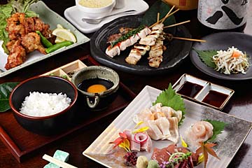 朝引き紀州鶏串コース(8品・飲み放題付)