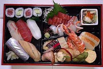 幕の内弁当 にぎりセット