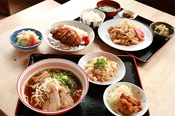 屋台風居酒屋　朝まで屋 中島店