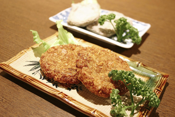 海・山・大地の恵み料理　まりーな亭