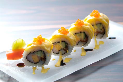 SHARI THE TOKYO SUSHI BAR ホタテマンゴーロール SHARI THE TOKYO SUSHI BAR ホタテマンゴーロール