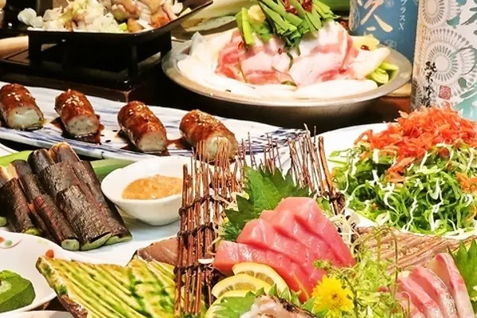 「焼肉ホルモン 龍の巣 新宿三丁目店」の「ホルモン盛り合わせ」 「焼肉ホルモン 龍の巣 新宿三丁目店」の「ホルモン盛り合わせ」