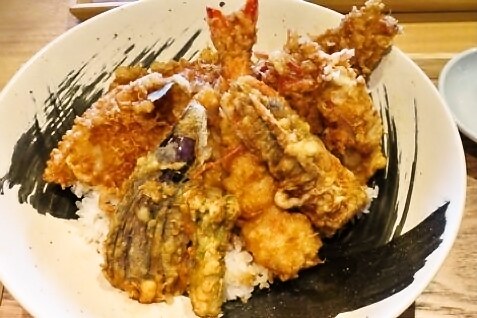 『魚河岸 次郎松』の天丼 『魚河岸 次郎松』の天丼