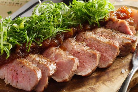 「大衆ビストロ ジル 東京店」の「無菌豚肩ロースのソテー」 「大衆ビストロ ジル 東京店」の「無菌豚肩ロースのソテー」