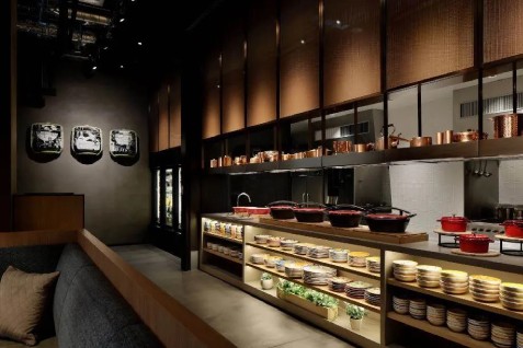 「The WAREHOUSE」の店内