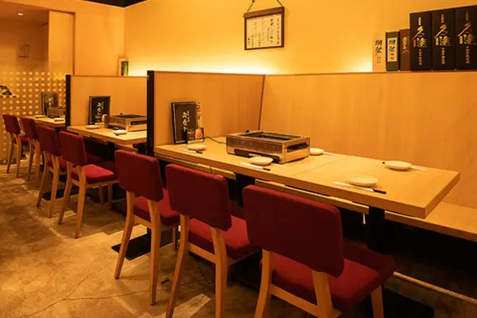 「大人の焼肉 みなと」店内イメージ