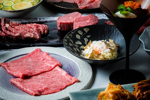 『発酵薬膳焼肉 FOOD LAB 築地』の「極上シャトーブリアンコース」