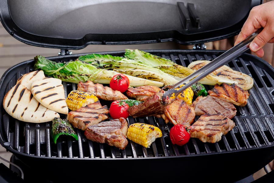 明治神宮外苑の緑に包まれて、ちょっと贅沢なBBQを！『森の