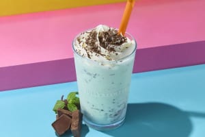 『タリーズコーヒー』タリーズ史上初！アイスクリームがモチーフの新作シェイク2種が5/13より期間限定発売